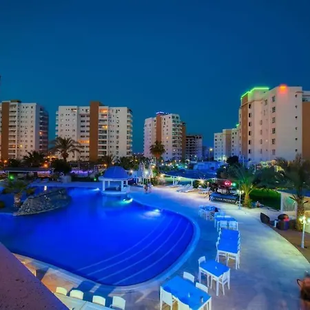 Caesar Apartment